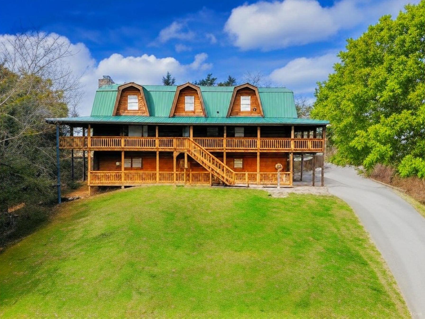 Smoky Bear Lodge With Guest House, Hot Tub, 1089 Free Tickets Each Paid Day, Dollywood And More Sevierville Extérieur photo